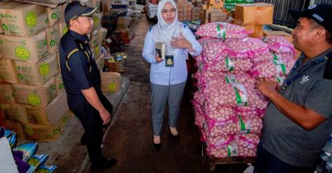 Essential goods supply stable in Labuan ahead oF Aidilfitri