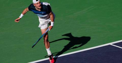 Draper stuns Alcaraz to reach first Indian Wells final