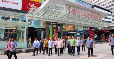 King and PM Anwar go on walkabout in Bukit Bintang today